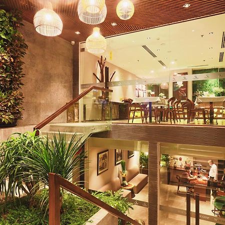 Cherry Boutique Hotel โฮจิมินห์ซิตี้ ภายนอก รูปภาพ